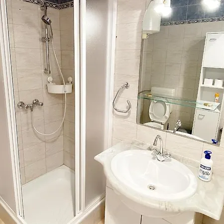 Szende Apartment
