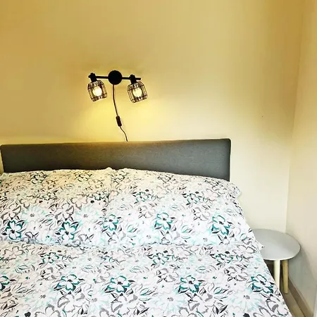 Szende Apartment *